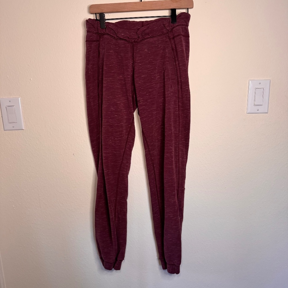 Lululemon Sattva Pant II Women's 6 Marled Berry Jogger Sweatpants Athleisure
